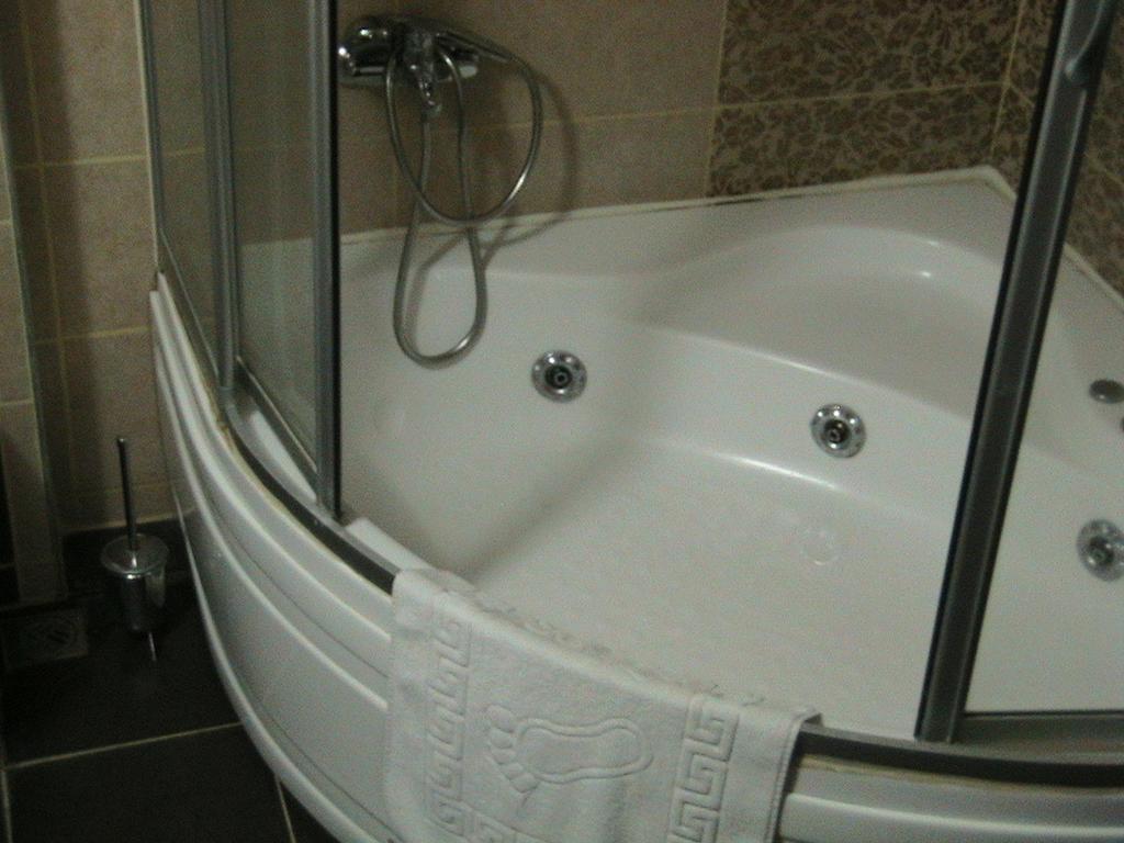 Halley Hotel Деницли Экстерьер фото