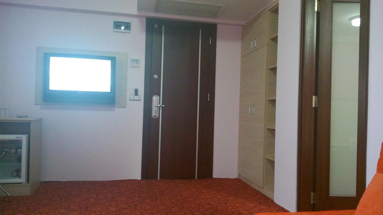 Halley Hotel Деницли Экстерьер фото