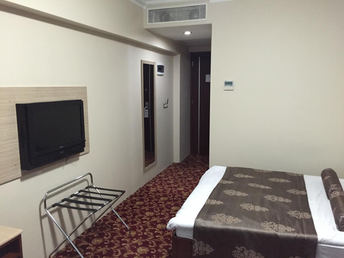 Halley Hotel Деницли Экстерьер фото